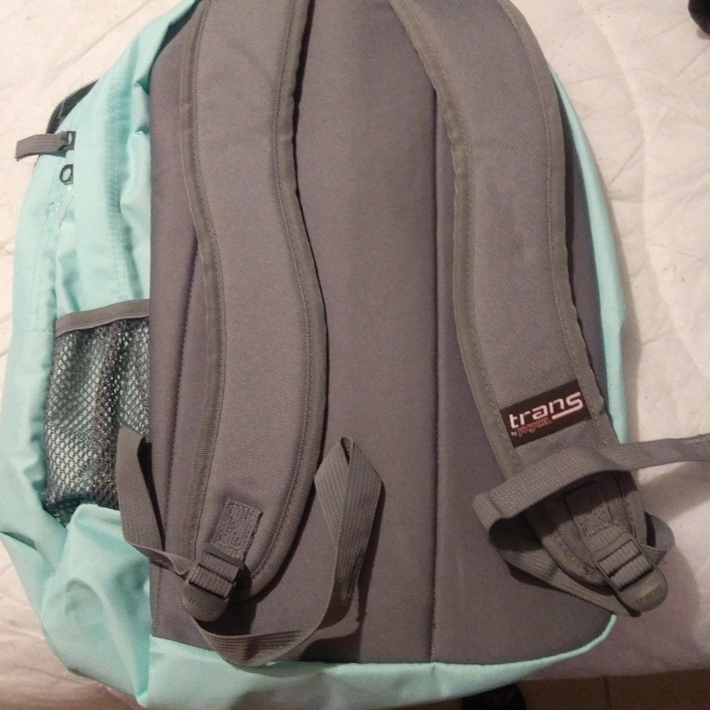 Backpack - Picture 3 of 4
